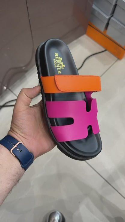 HER CHYPRES SANDALS