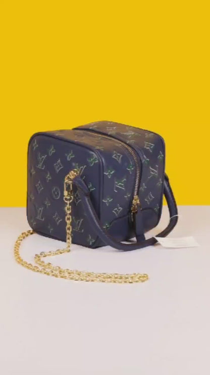 LOU SQUARE SLING