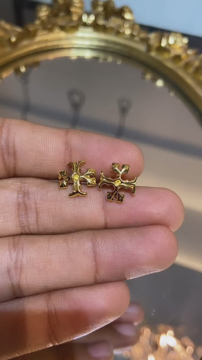 TOR GOLD STUDS