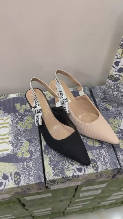 DIO KITTEN HEELS