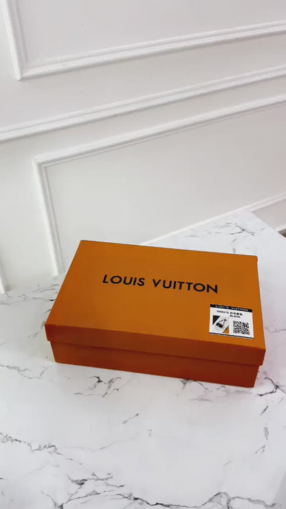 LOU POCHETTE METIS EAST WEST BAG