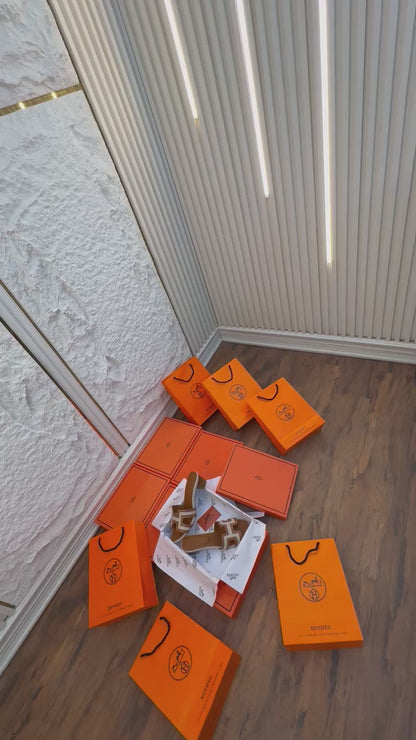 H heel slides