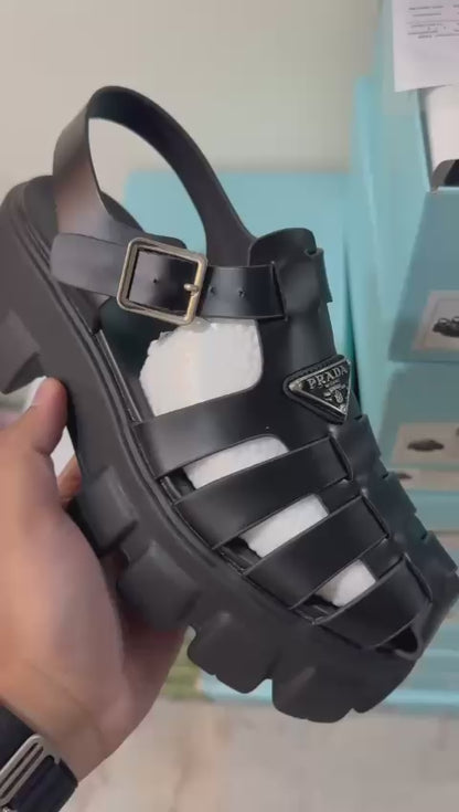 PRA SANDAL