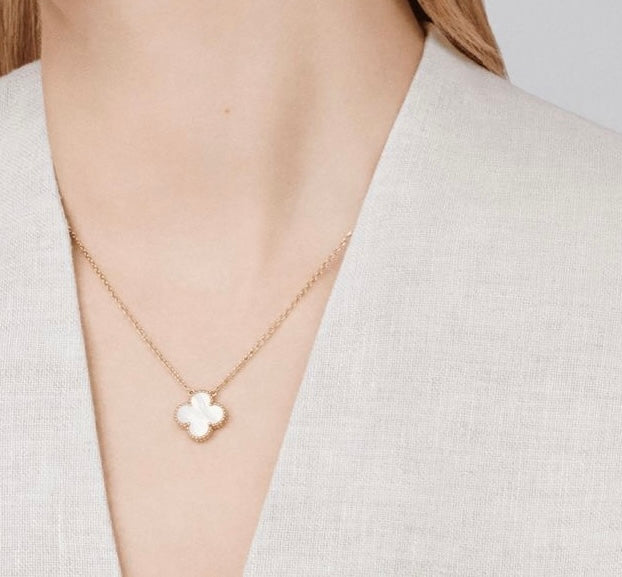 CLVR Pendant