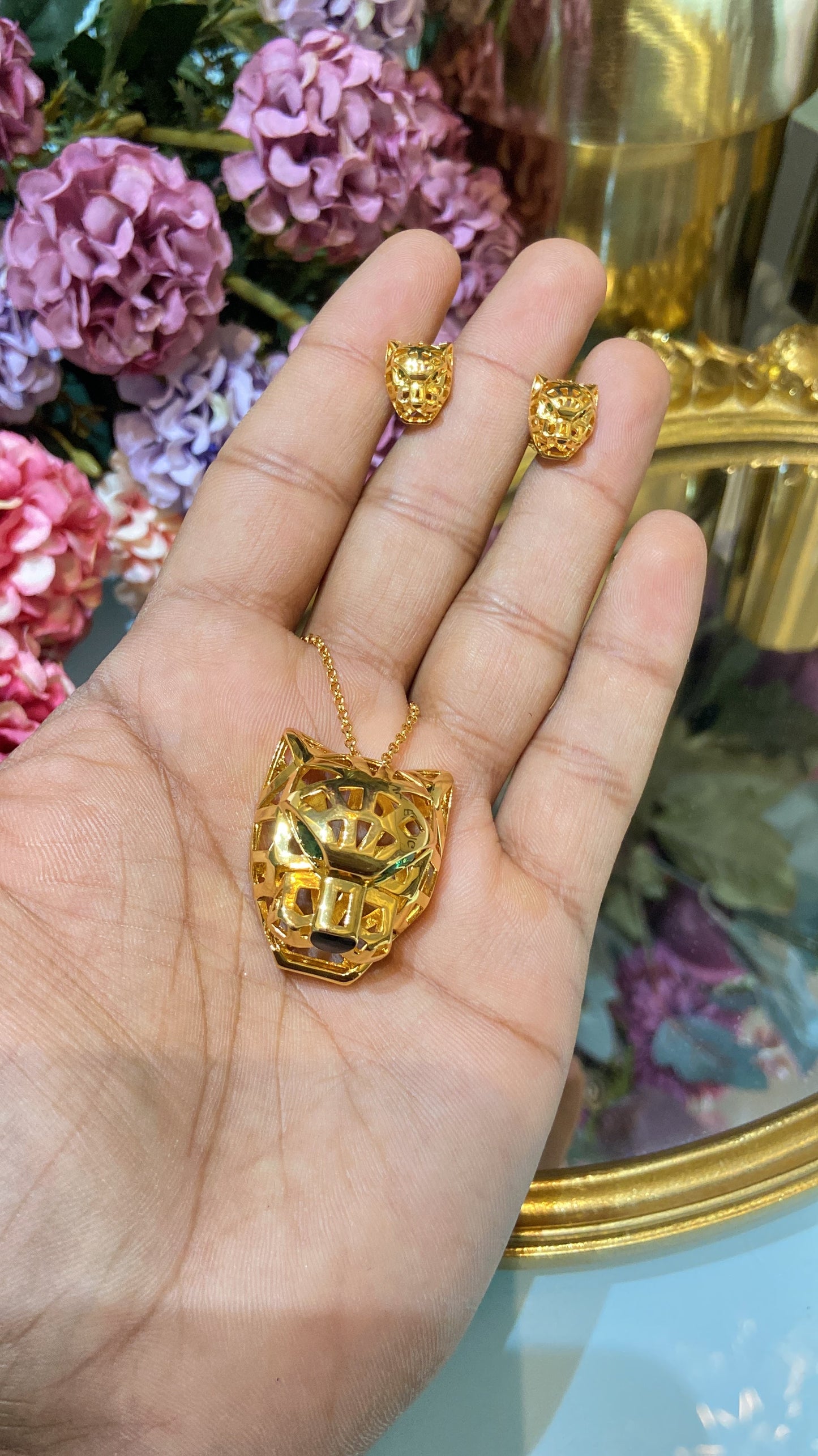 Panther pendant set